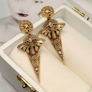 Vintage Estate Signed European Bee Embossed Crystal Gold Spike Earrings